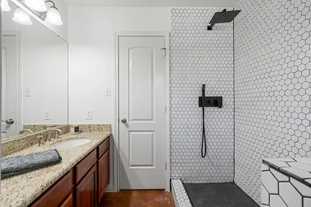 463 Beauchamp Road Dripping Springs TX 78620