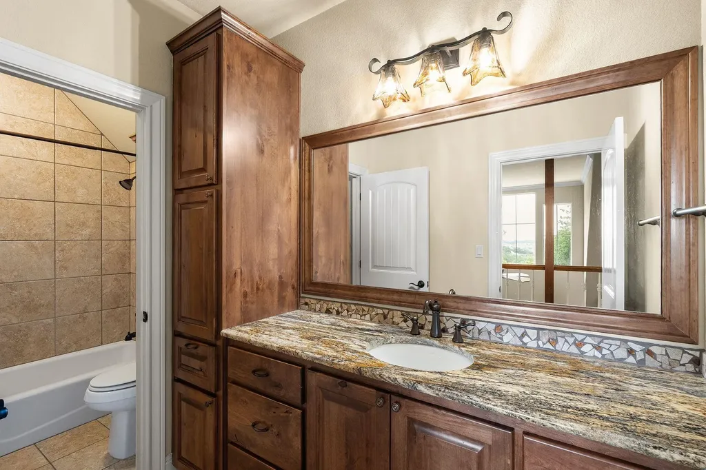 125 Covington Cove Georgetown TX 78628