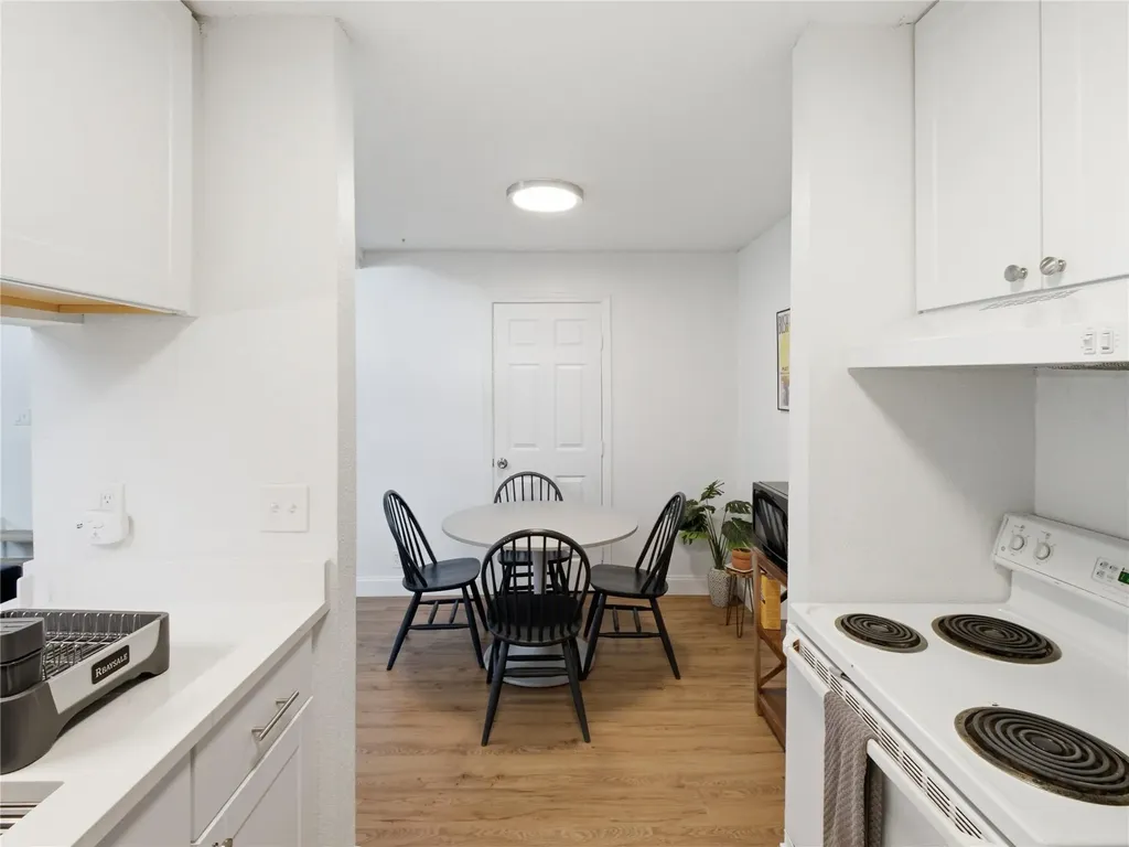 1108 Jolena Circle Austin TX 78721