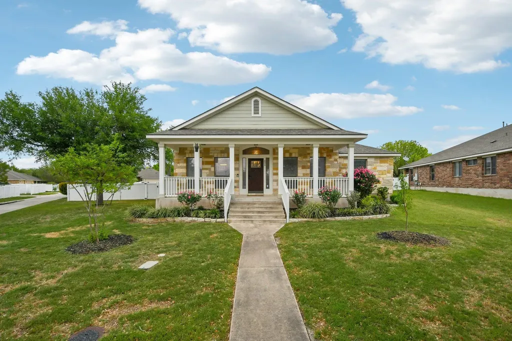808 Great Sand Dunes Avenue Pflugerville TX 78660