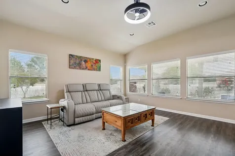 808 Great Sand Dunes Avenue Pflugerville TX 78660
