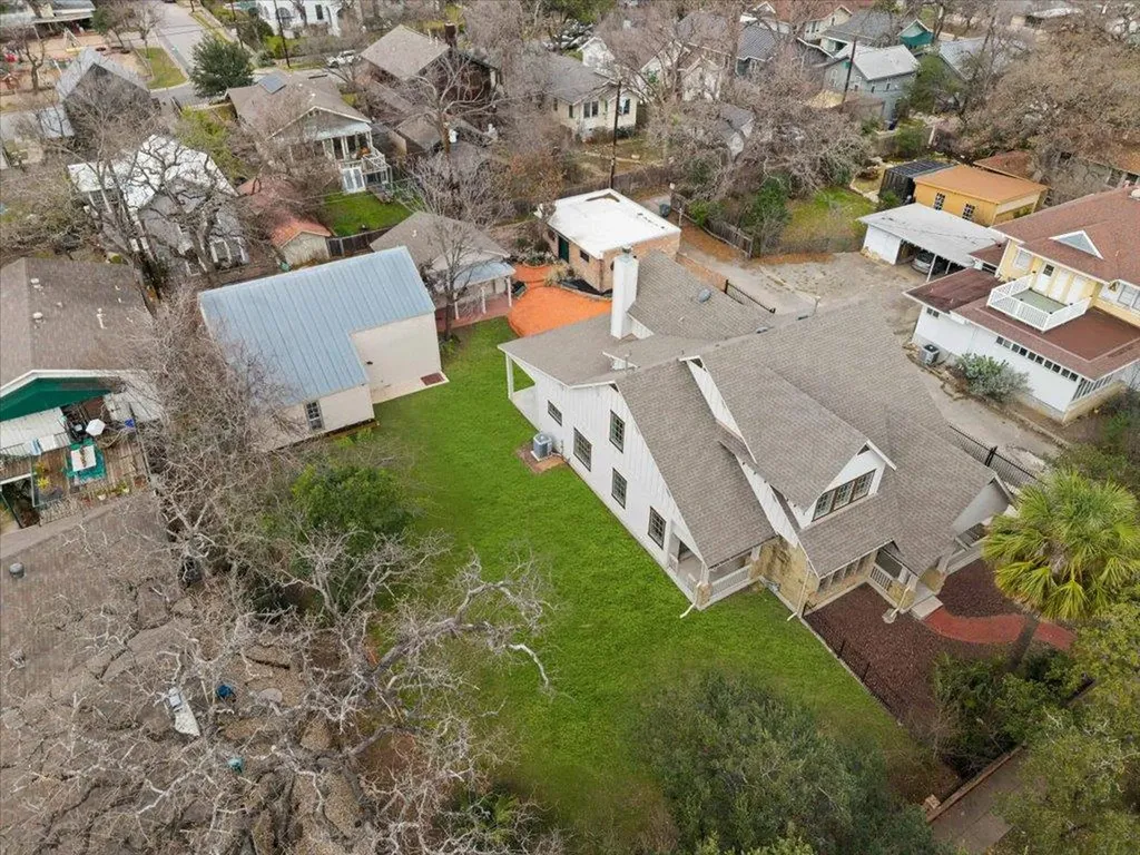 3006 Washington Square Austin TX 78705