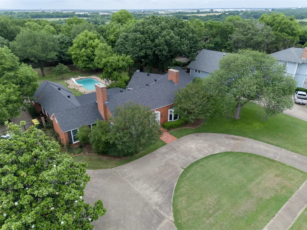 437 Craig Street Hillsboro TX 76645