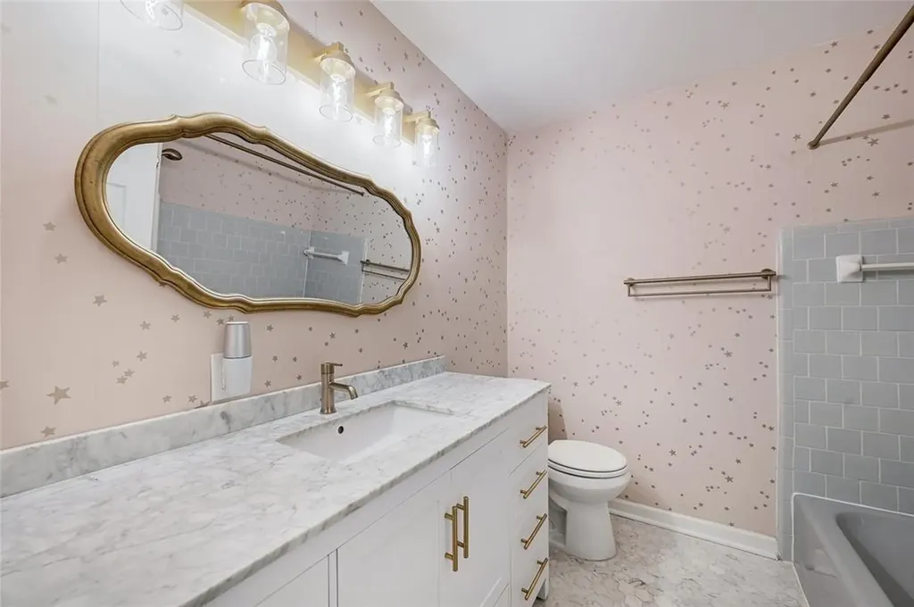 5330 Balcones Drive Austin TX 78731