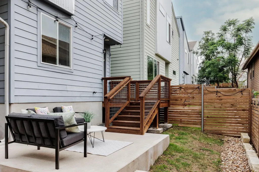 801 N Bluff Drive Austin TX 78745