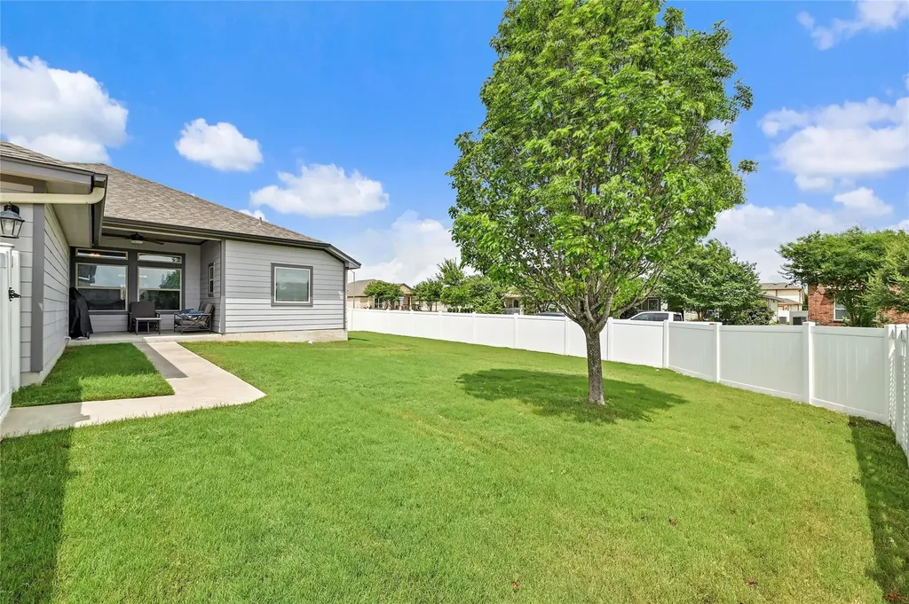 821 Bryce Canyon Pflugerville TX 78660