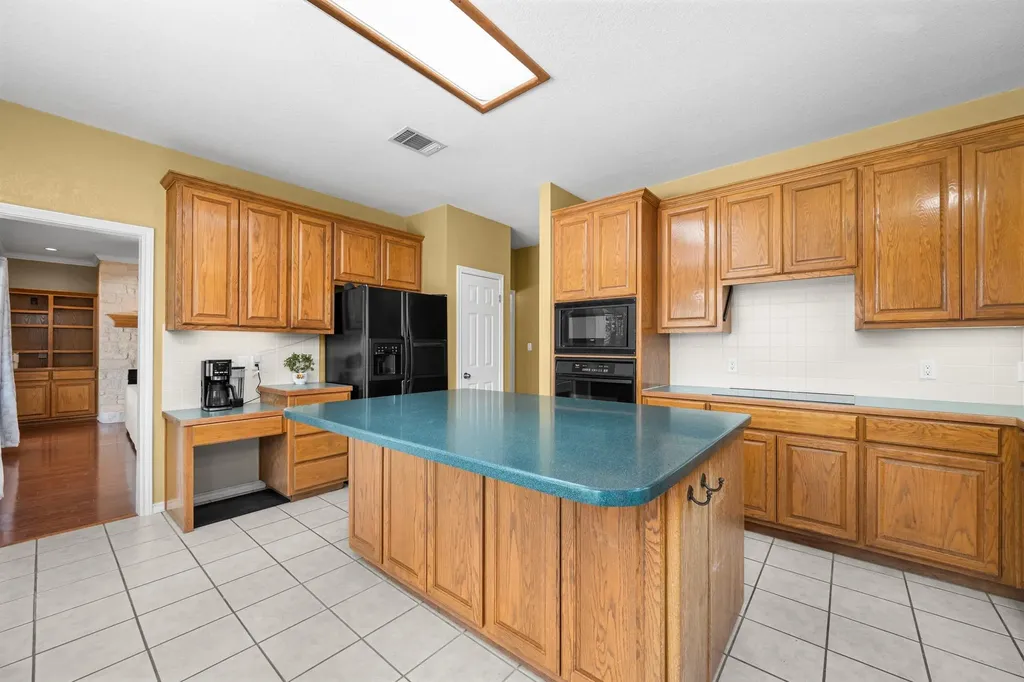 108 Thornwood Road Georgetown TX 78628
