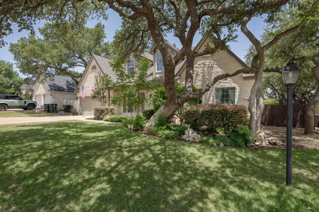 108 Thornwood Road Georgetown TX 78628