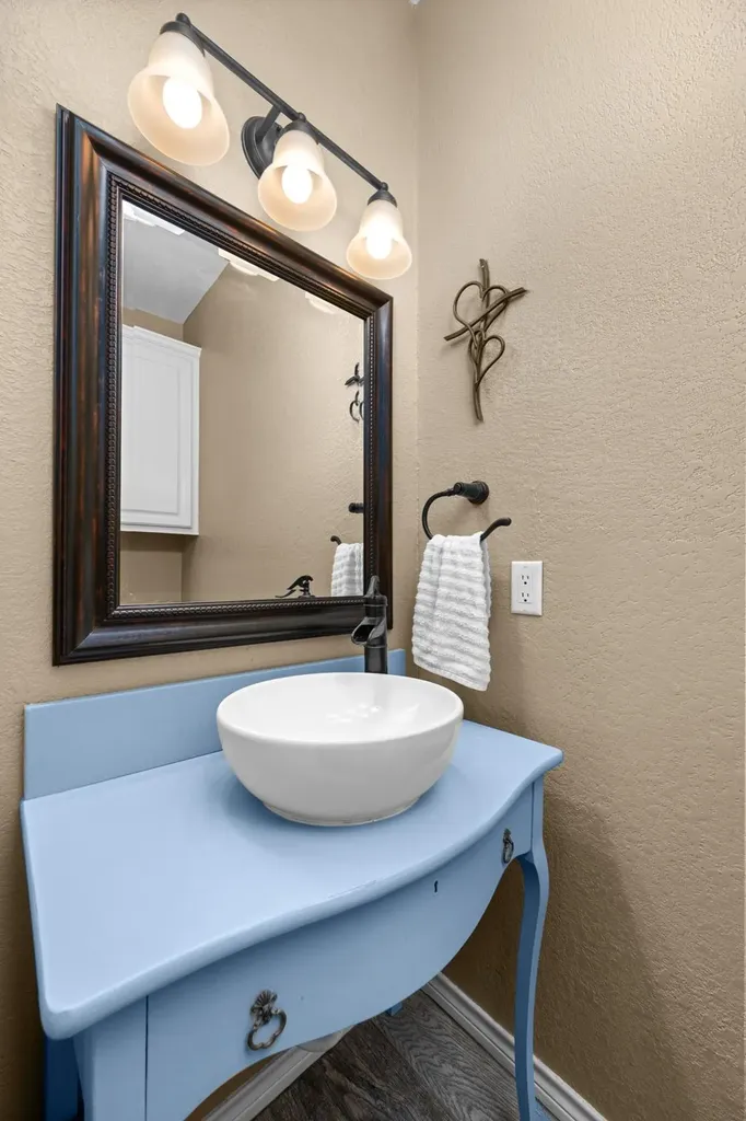 108 Thornwood Road Georgetown TX 78628
