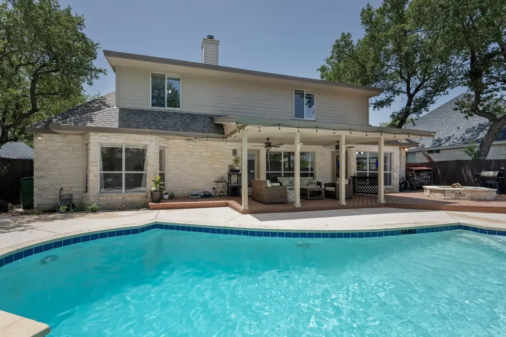 108 Thornwood Road Georgetown TX 78628