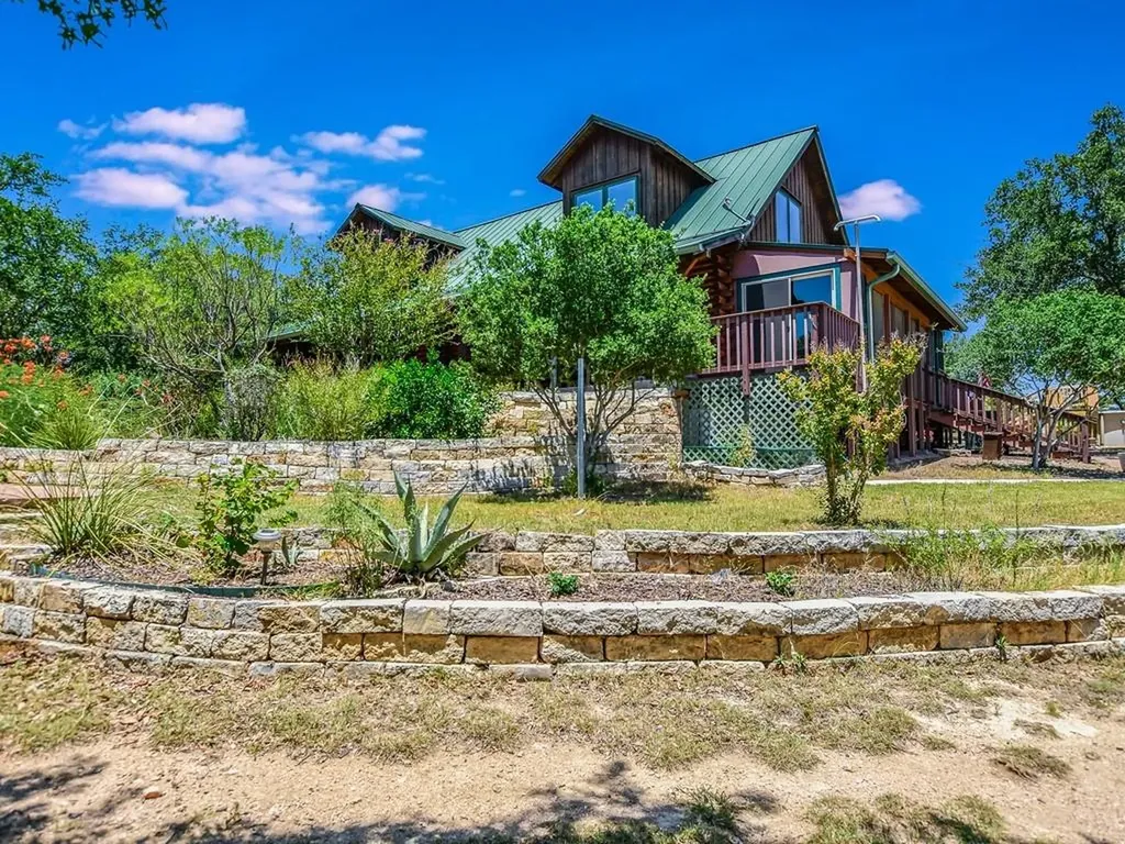 254 Middleton Road Spicewood TX 78669
