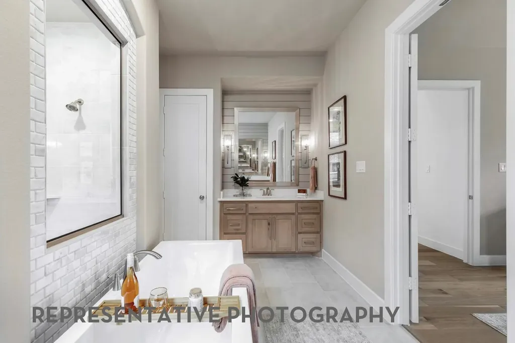 719 Bird Hollow Austin TX 78737