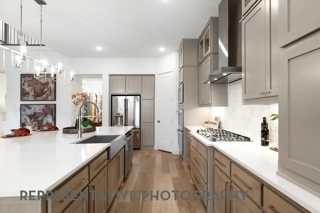 719 Bird Hollow Austin TX 78737
