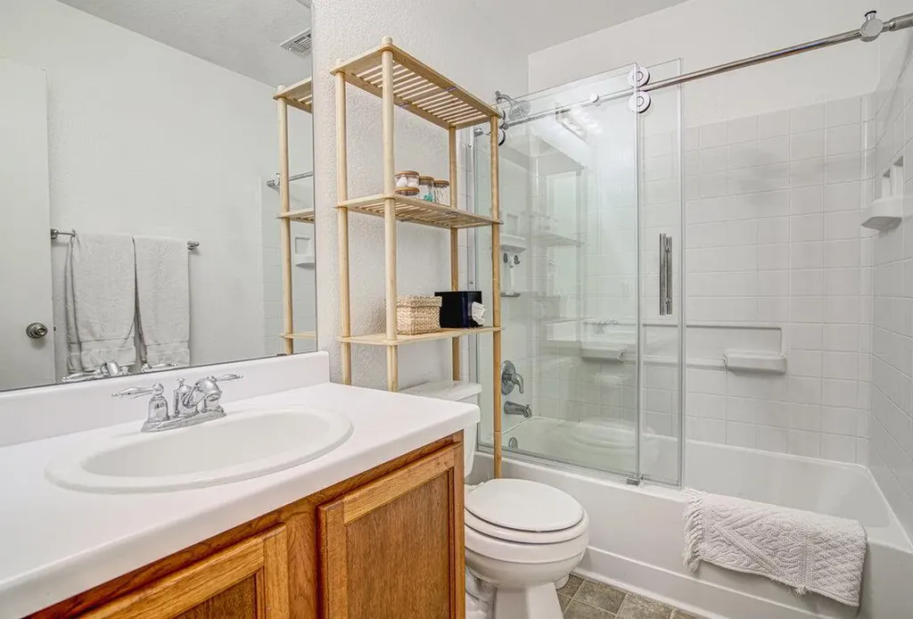 483 Quarter Avenue Buda TX 78610