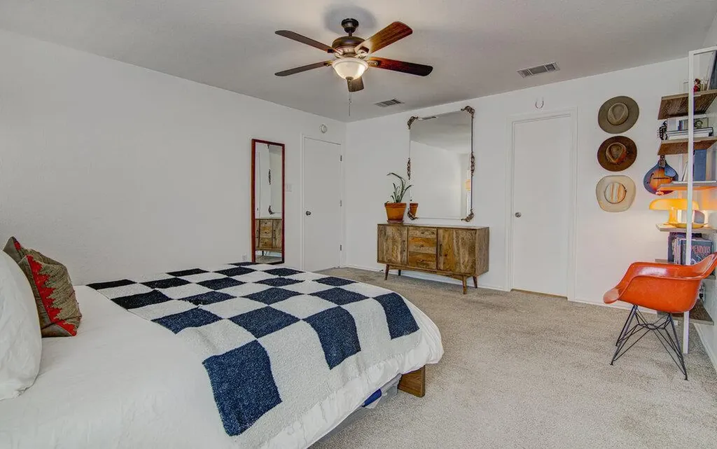 483 Quarter Avenue Buda TX 78610