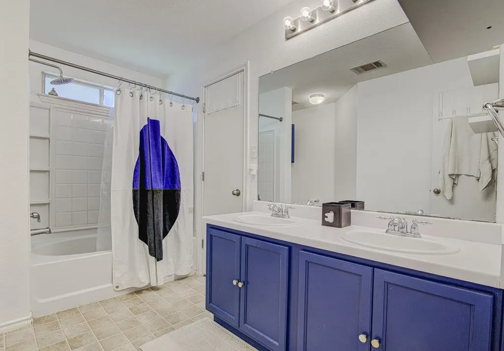 483 Quarter Avenue Buda TX 78610