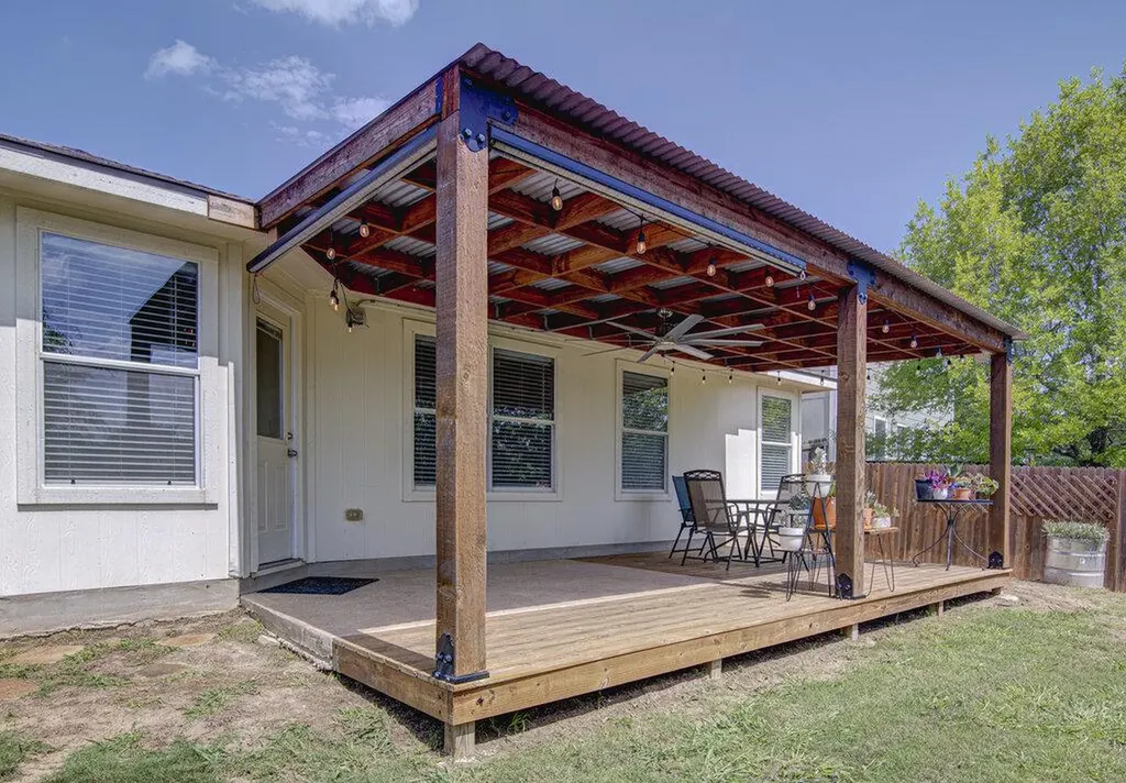 483 Quarter Avenue Buda TX 78610