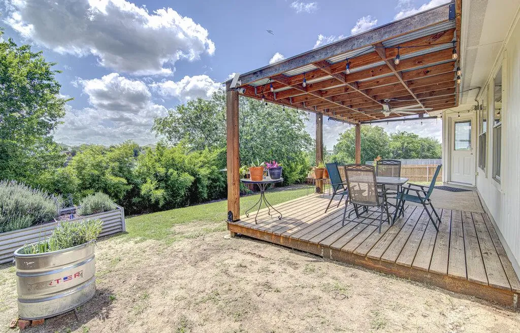 483 Quarter Avenue Buda TX 78610