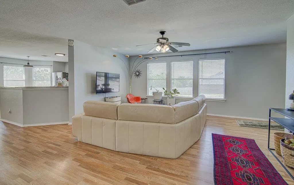 483 Quarter Avenue Buda TX 78610