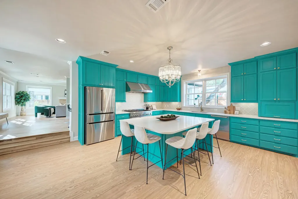 2308 Forest Avenue Austin TX 78704