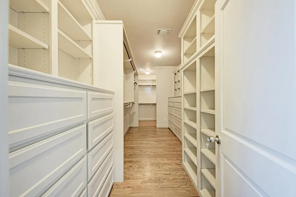 2308 Forest Avenue Austin TX 78704