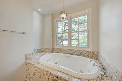 2308 Forest Avenue Austin TX 78704