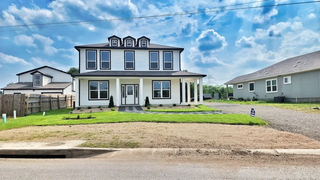 106 Margarita Drive Dale TX 78616