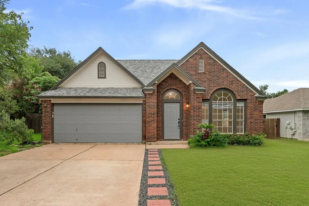 8322 Doe Meadow Drive Austin TX 78749