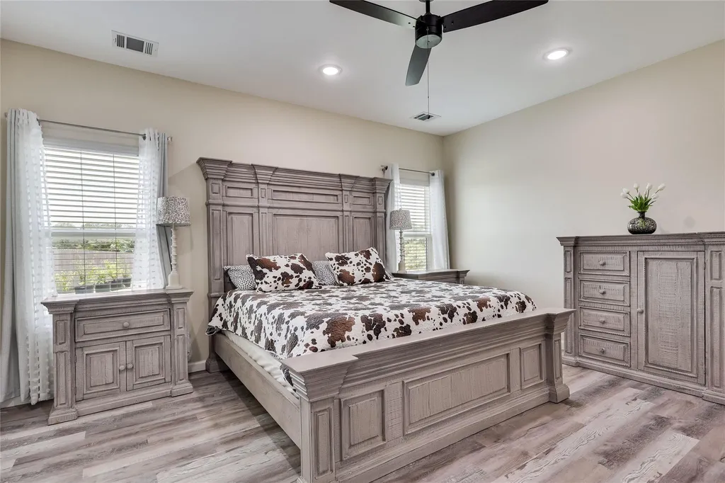 537 Lower Elgin Road Elgin TX 78621