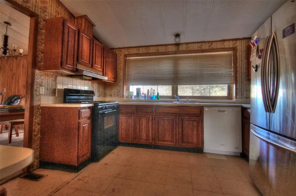 204 Lagitos Lane Llano TX 78643