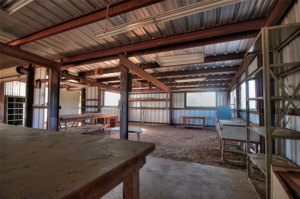 204 Lagitos Lane Llano TX 78643