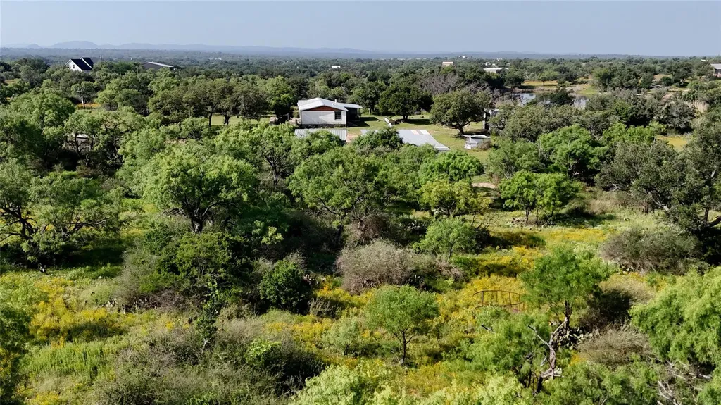 204 Lagitos Lane Llano TX 78643