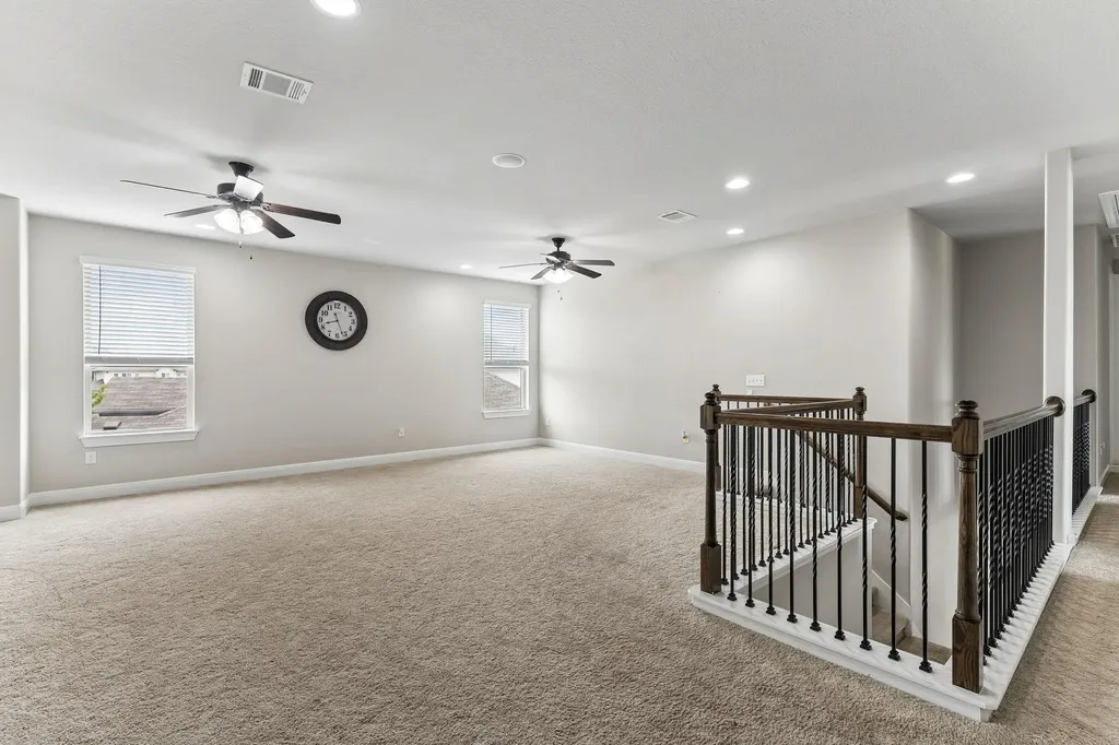 106 Groesbeck Lane Leander TX 78641