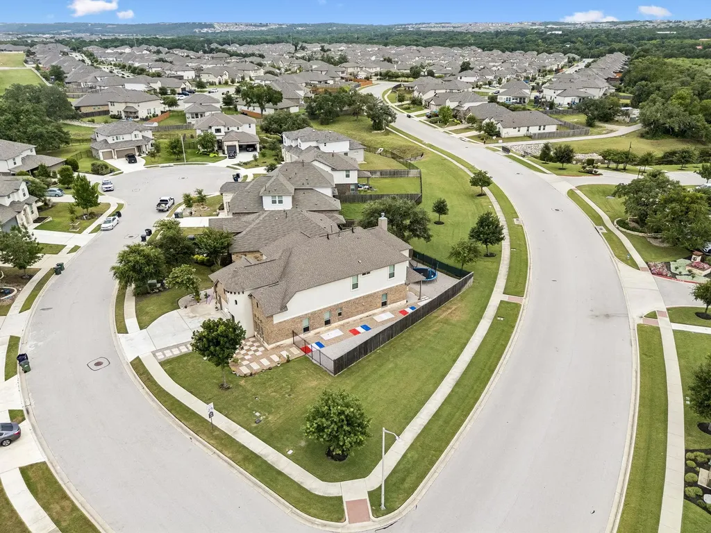106 Groesbeck Lane Leander TX 78641