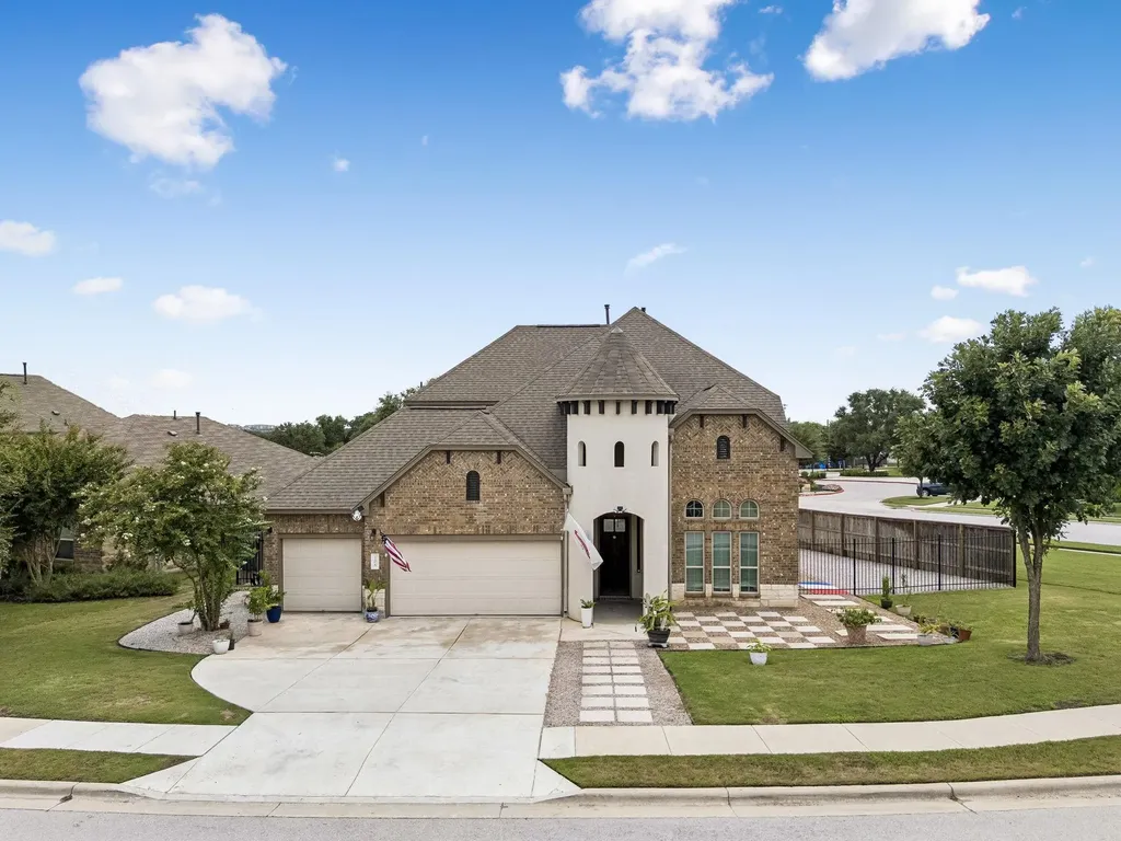 106 Groesbeck Lane Leander TX 78641