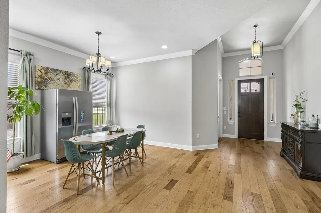 106 Groesbeck Lane Leander TX 78641