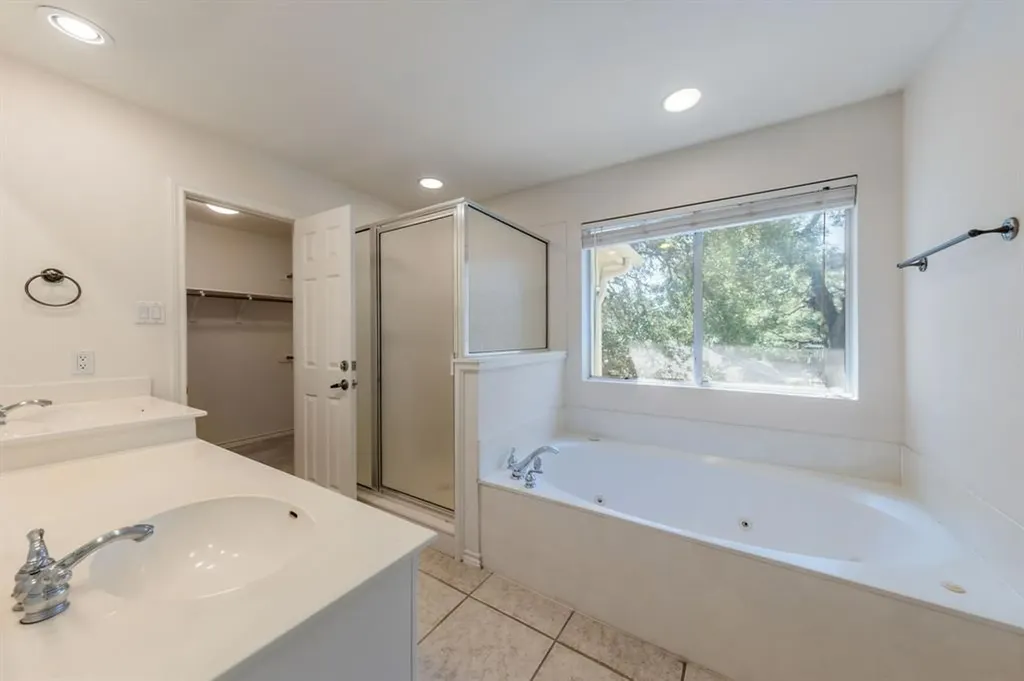 1704 Randolph Ridge Trail Austin TX 78746