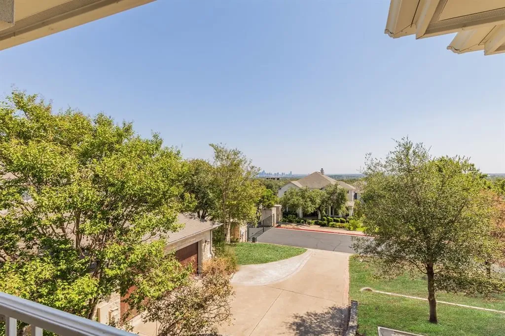1704 Randolph Ridge Trail Austin TX 78746
