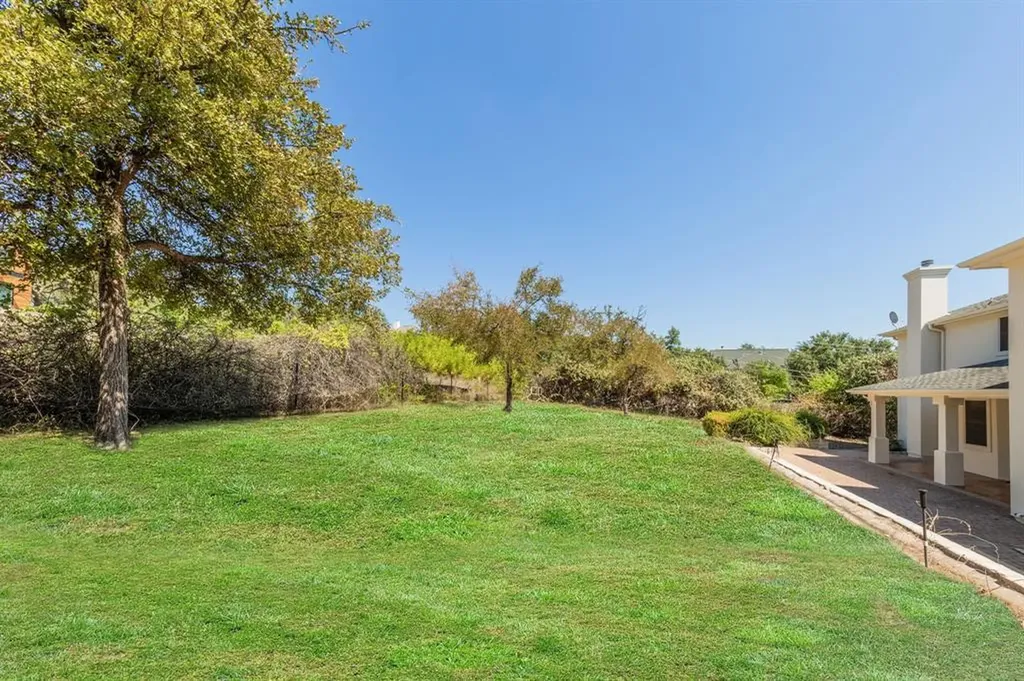 1704 Randolph Ridge Trail Austin TX 78746