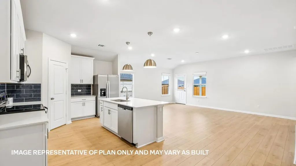 9425 Buckstitch Saddle Drive Austin TX 78653