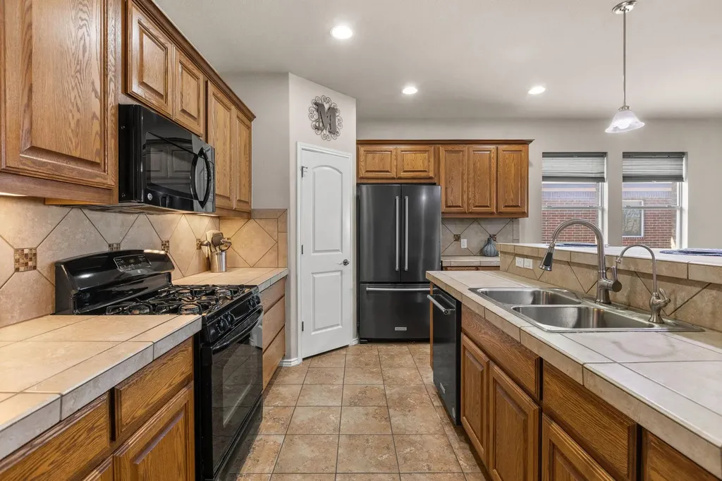 221 Blossom Valley Stream Buda TX 78610