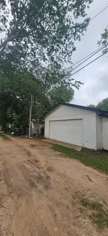 804 Hudgins Street Smithville TX 78957