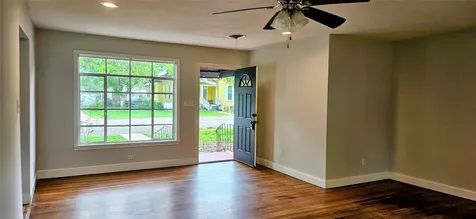804 Hudgins Street Smithville TX 78957