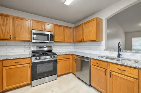 124 Steven Street Hutto TX 78634