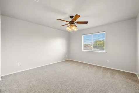 124 Steven Street Hutto TX 78634