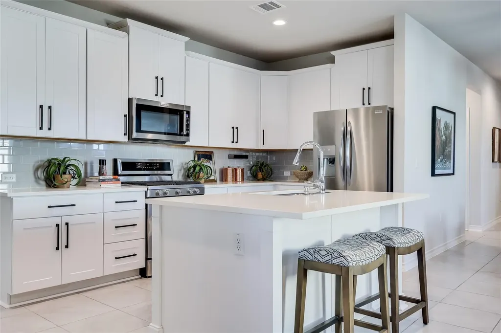 5216 Golden Canary Lane Austin TX 78723