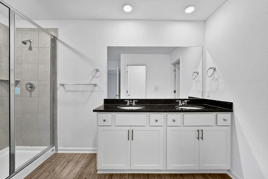 14124 Edna Maxine Walk Del Valle TX 78617