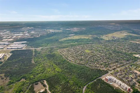 5504 Viewpoint Drive Austin TX 78744