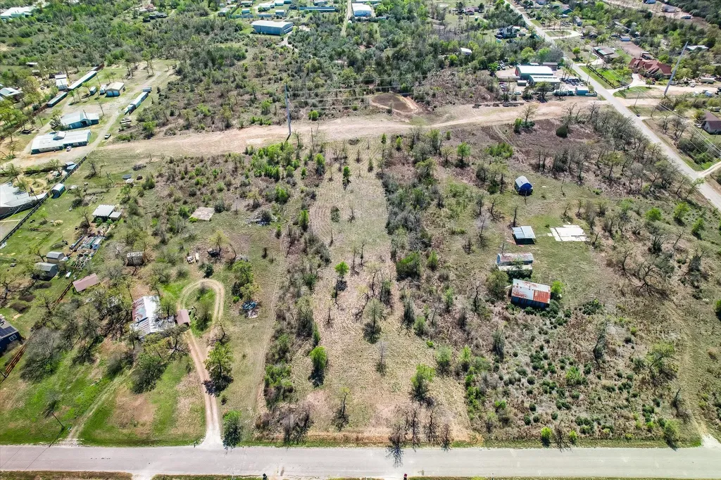 000 Leisure Lane Cedar Creek TX 78612