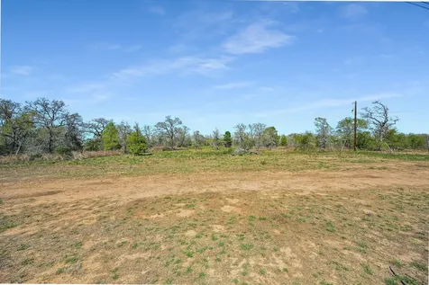 000 Leisure Lane Cedar Creek TX 78612